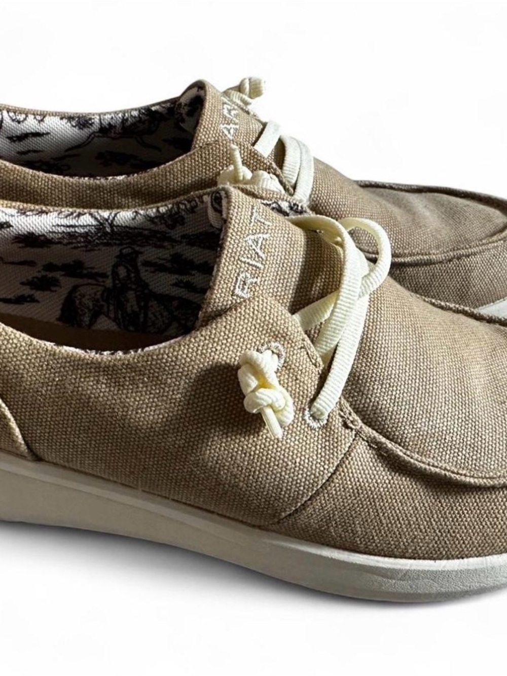 Ariat Women’s Tan Canvas Boat Shoes with Cream Laces - Picture 2 of 7
